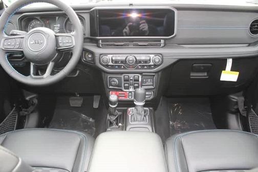 2025 Jeep Wrangler 4xe Rubicon