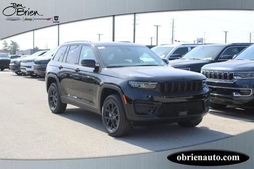 2025 Jeep Grand Cherokee Laredo