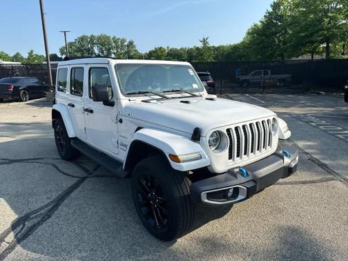 2022 Jeep Wrangler Unlimited 4xe Sahara