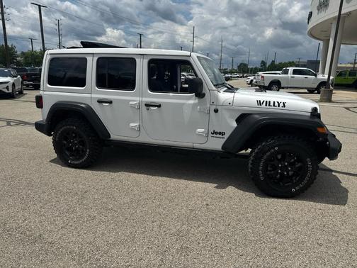 2022 Jeep Wrangler Unlimited Sport
