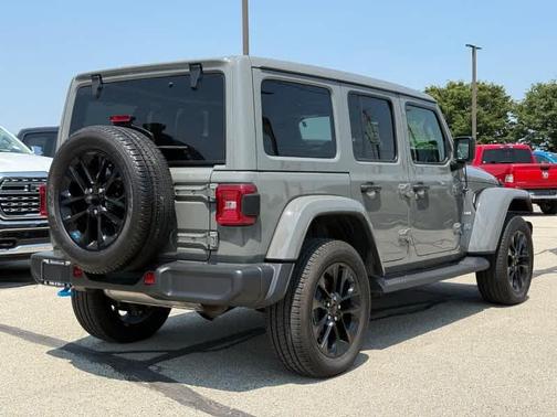 2022 Jeep Wrangler Unlimited 4xe Sahara