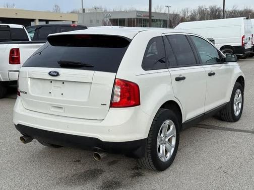 2013 Ford Edge SE