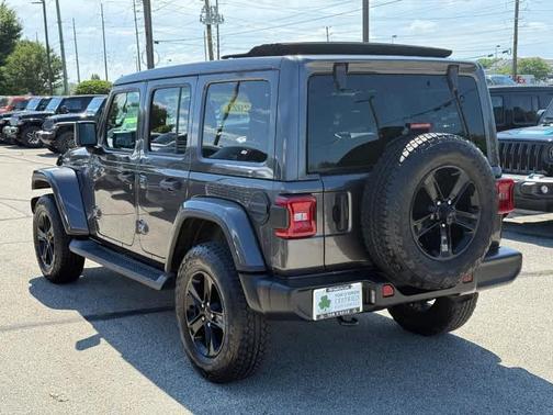 2021 Jeep Wrangler Unlimited Sahara Altitude
