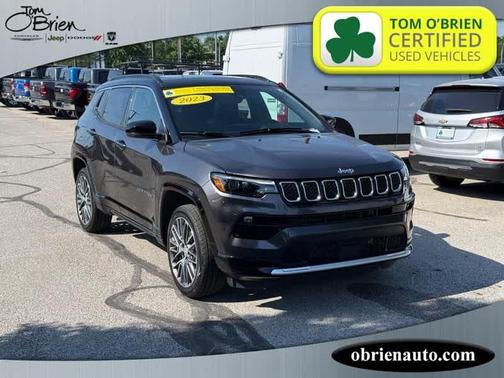 Granite Crystal Clearcoat Metallic 2023 Jeep Compass Limited