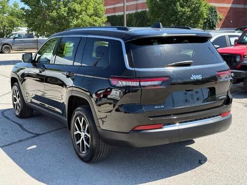 Diamond Black 2023 Jeep Grand Cherokee L Limited