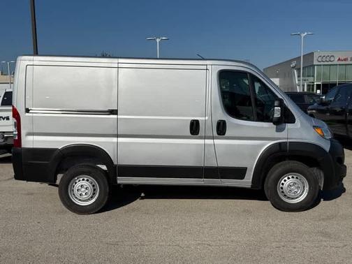 2025 RAM ProMaster 1500 Low Roof