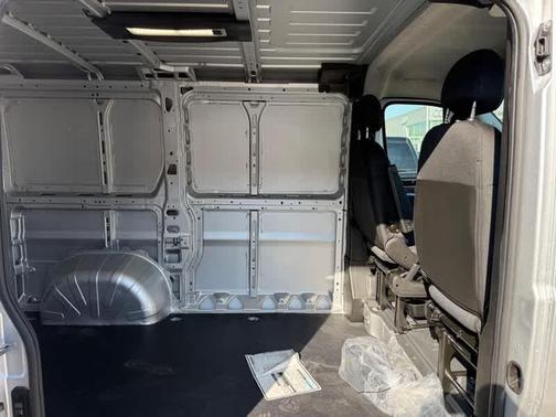 2025 RAM ProMaster 1500 Low Roof