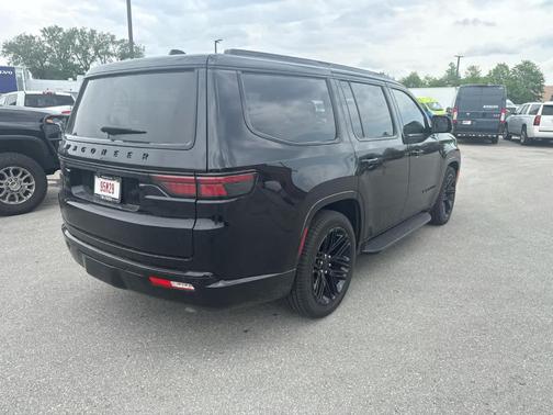 Diamond Black 2024 Jeep Wagoneer Series II