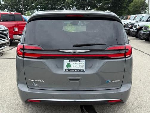 2022 Chrysler Pacifica Hybrid Limited