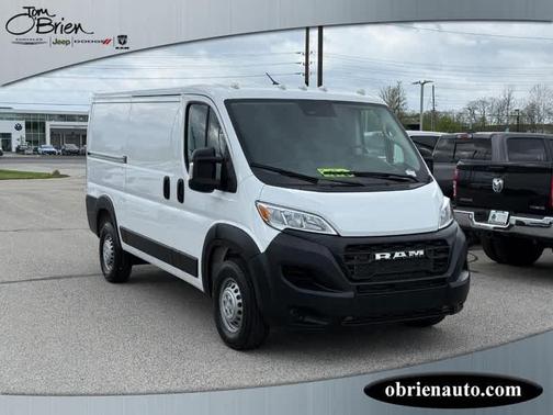 Bright White Clearcoat 2025 RAM ProMaster 1500 Low Roof