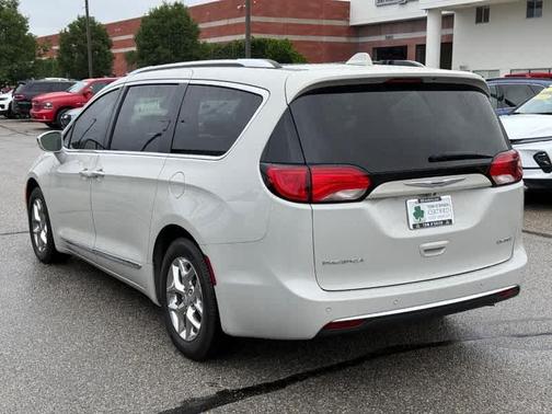 2020 Chrysler Pacifica Limited