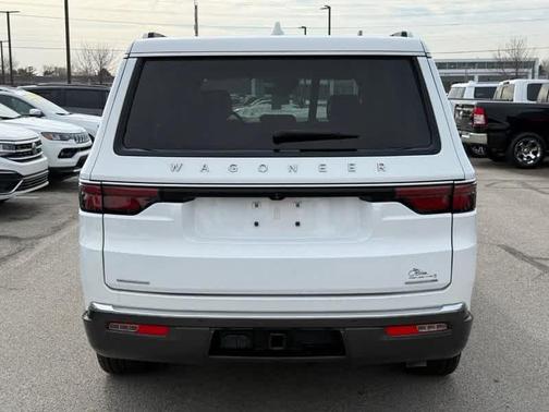 2022 Jeep Wagoneer Series III
