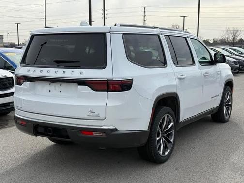 2022 Jeep Wagoneer Series III