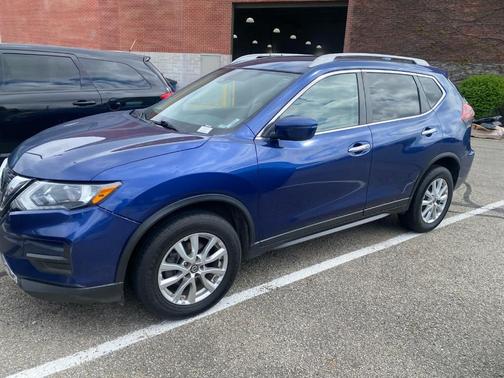 2020 Nissan Rogue SV