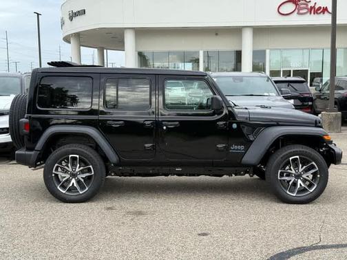 2025 Jeep Wrangler 4xe Sport