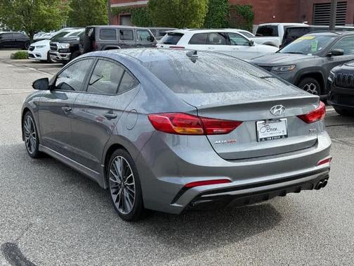 2018 Hyundai ELANTRA Sport