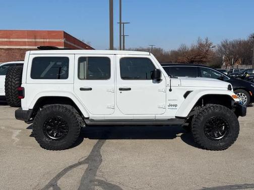2022 Jeep Wrangler Unlimited 4xe Sahara
