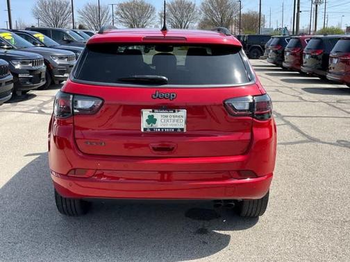 2022 Jeep Compass (RED) Edition