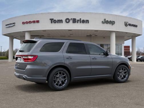 Gray 2026 Dodge Durango GT HEMI V8