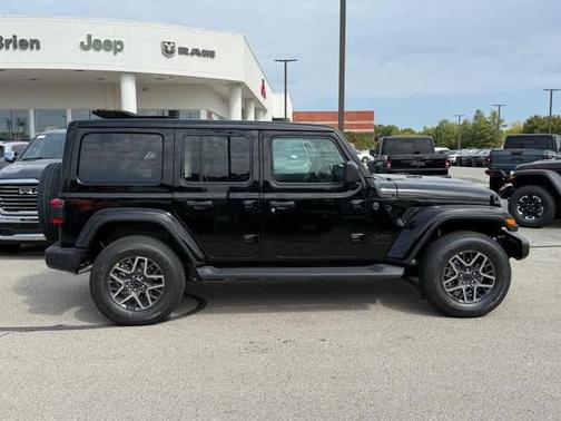 2025 Jeep Wrangler Sahara