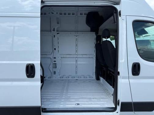 2025 RAM ProMaster 3500 Base
