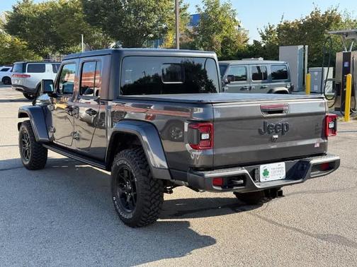 2024 Jeep Gladiator Sport