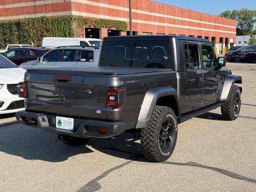 2024 Jeep Gladiator Sport