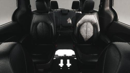 Bright White Clearcoat 2027 Chrysler Pacifica SELECT-FWD