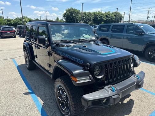 Black Clearcoat 2023 Jeep Wrangler 4xe Rubicon