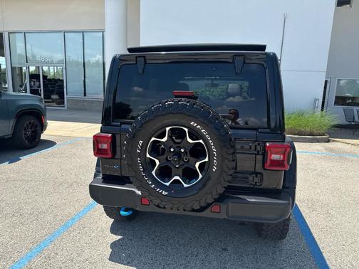 Black Clearcoat 2023 Jeep Wrangler 4xe Rubicon