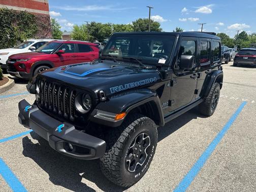 Black Clearcoat 2023 Jeep Wrangler 4xe Rubicon