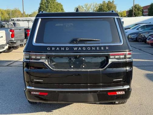 2023 Jeep Grand Wagoneer Series III