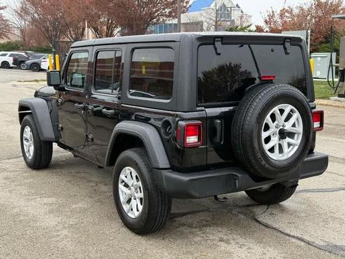 2023 Jeep Wrangler Sport