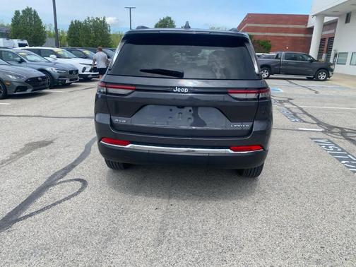 2023 Jeep Grand Cherokee Limited