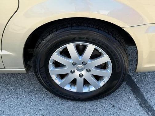 2012 Chrysler Town & Country Touring-L