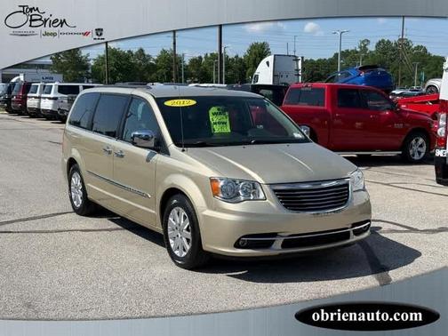 2012 Chrysler Town & Country Touring-L