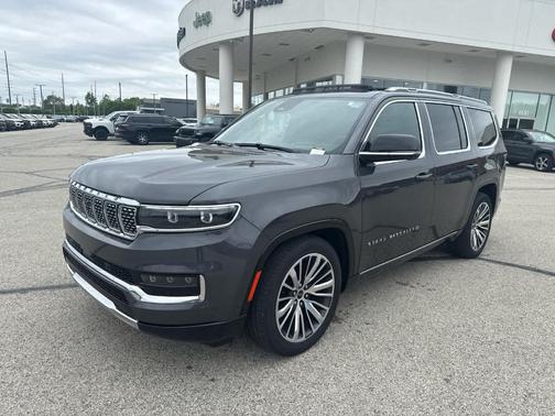 Metallic 2025 Jeep Grand Wagoneer Base