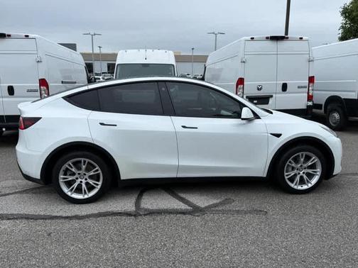 Pearl White Multi 2023 Tesla Model Y Long Range
