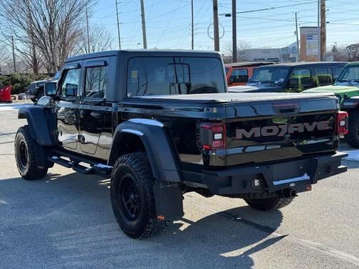 2023 Jeep Gladiator Mojave
