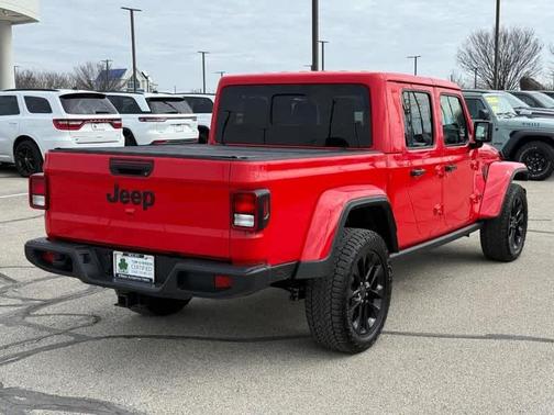 2024 Jeep Gladiator Nighthawk