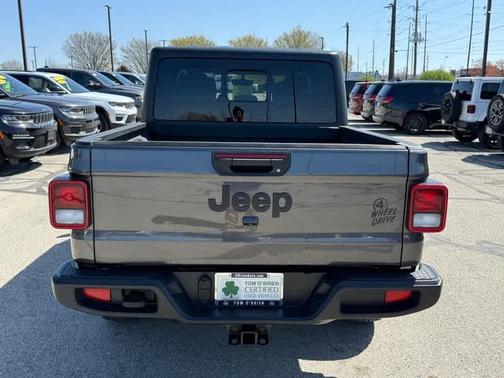 2021 Jeep Gladiator Sport
