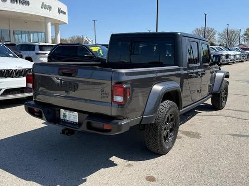 2021 Jeep Gladiator Sport