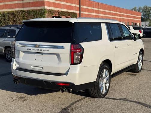 2021 Chevrolet Suburban High Country