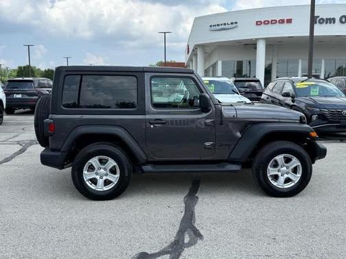2022 Jeep Wrangler Sport