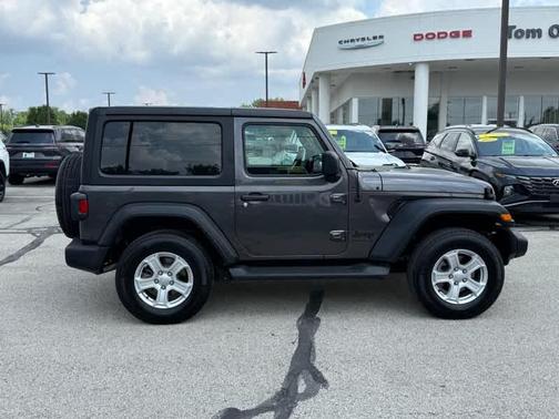 2022 Jeep Wrangler Sport