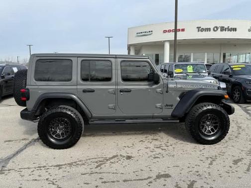 2022 Jeep Wrangler Unlimited Sport