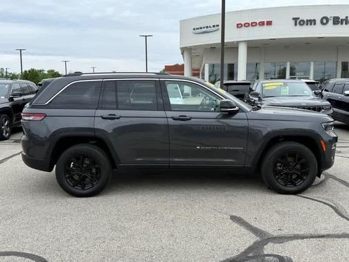 2022 Jeep Grand Cherokee Limited