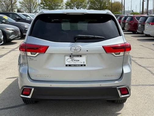 2018 Toyota Highlander Limited Platinum