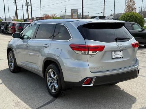 2018 Toyota Highlander Limited Platinum