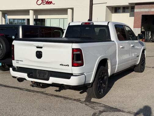 Bright White Clearcoat 2022 RAM 1500 Limited